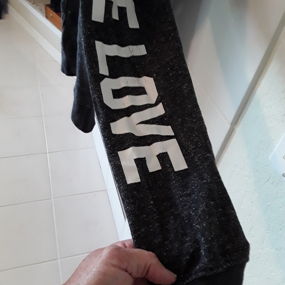 Sweat shirt by Reflex - Picture 3 of 4